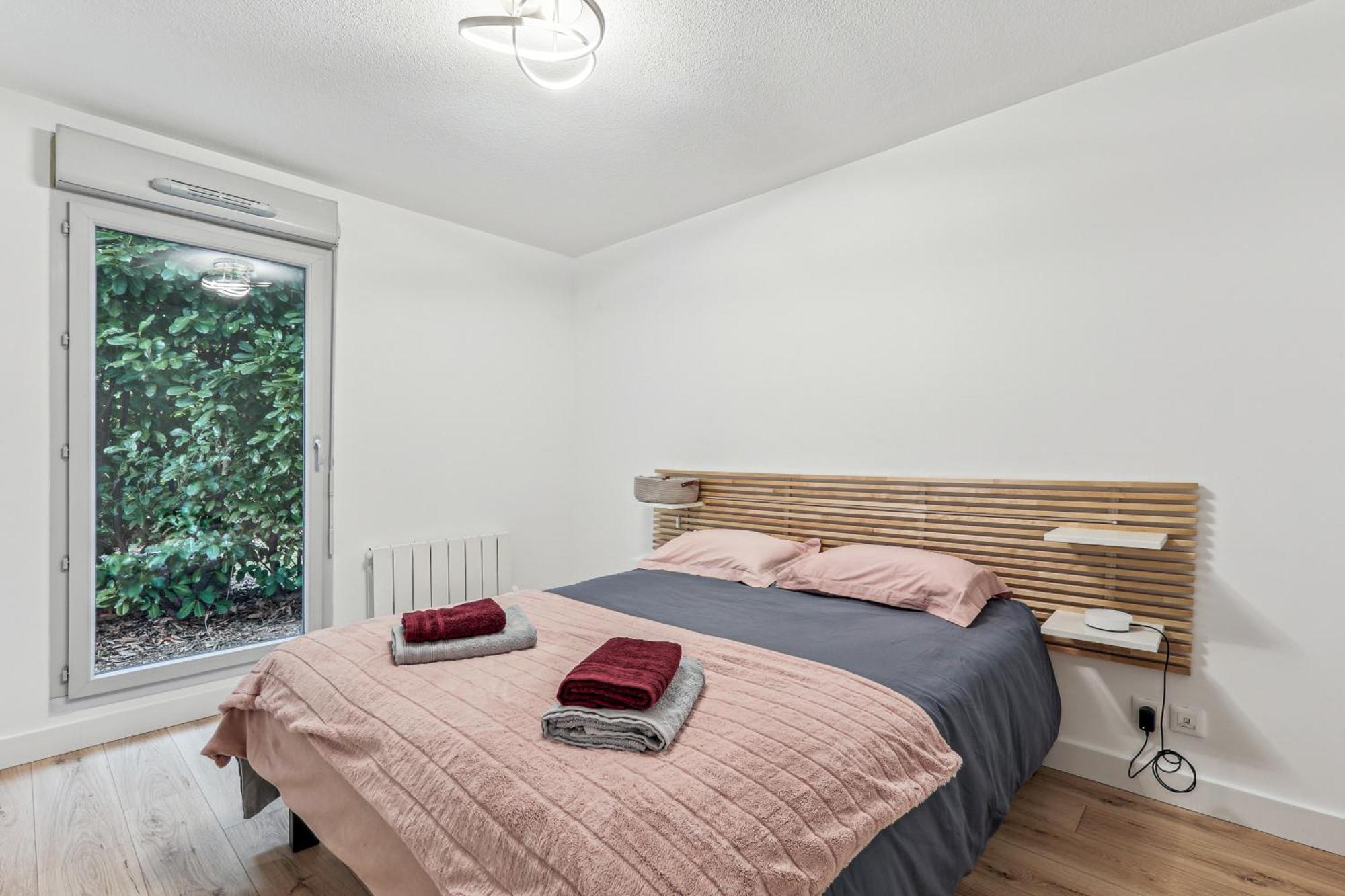 Comfort And Tranquility Near Lyon And Groupama Stadium, 4 Personnes Meyzieu Luaran gambar